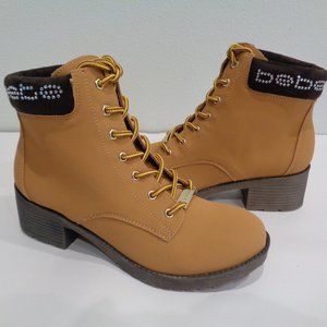 Bebe Size 6.5 M SHAYLIE Wheat New Lace Up Boots